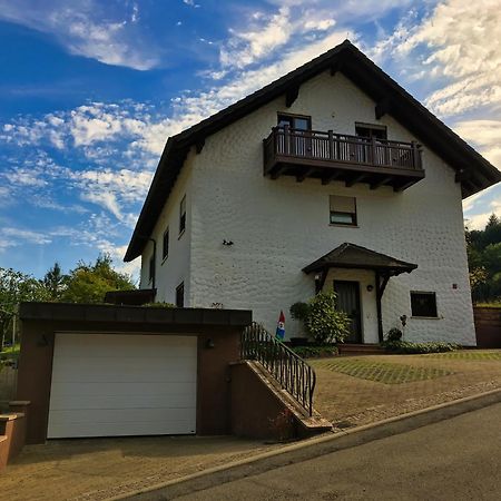 אברבאך Gemuetliche Wohnung Mit Neckarblick מראה חיצוני תמונה